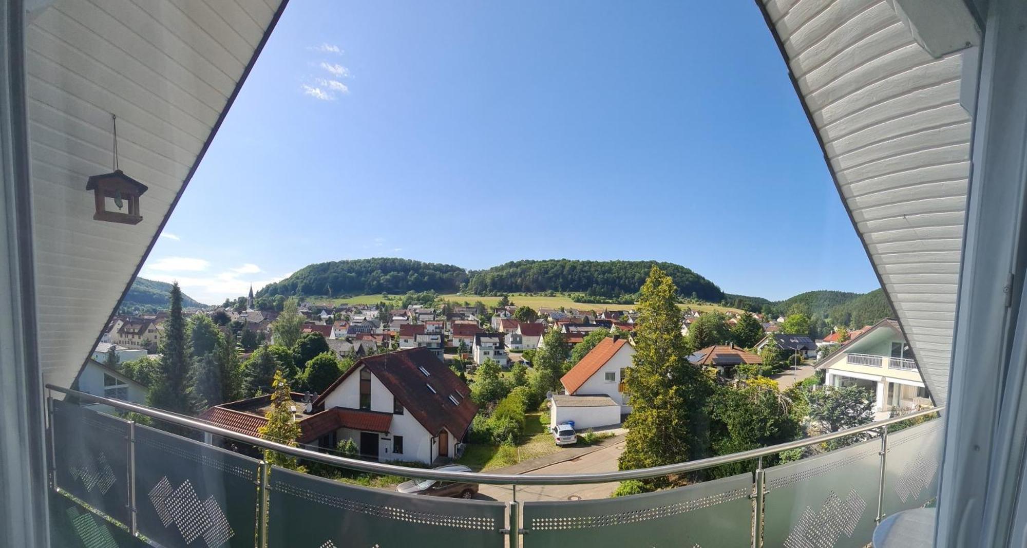 Ferienwohnung Mit Toller Aussicht Albstadt Buitenkant foto